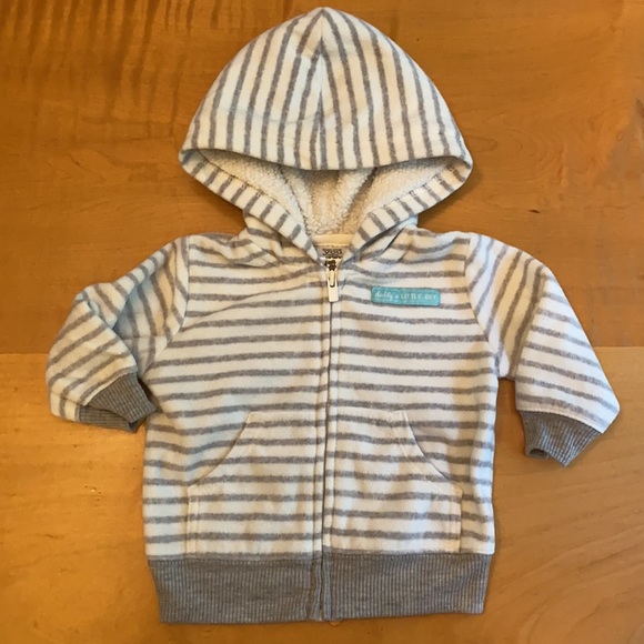 Carter’s 3 Month Fleece Coordinating Set - Picture 4 of 6